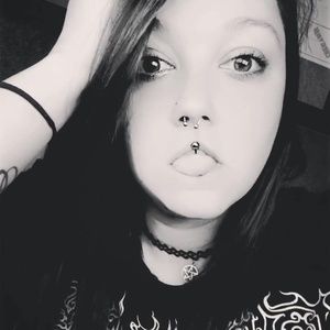 Meet your Posher, Alahna